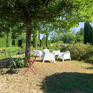 Couette-café Contemporain Le Jardin, Vaison-la-Romaine